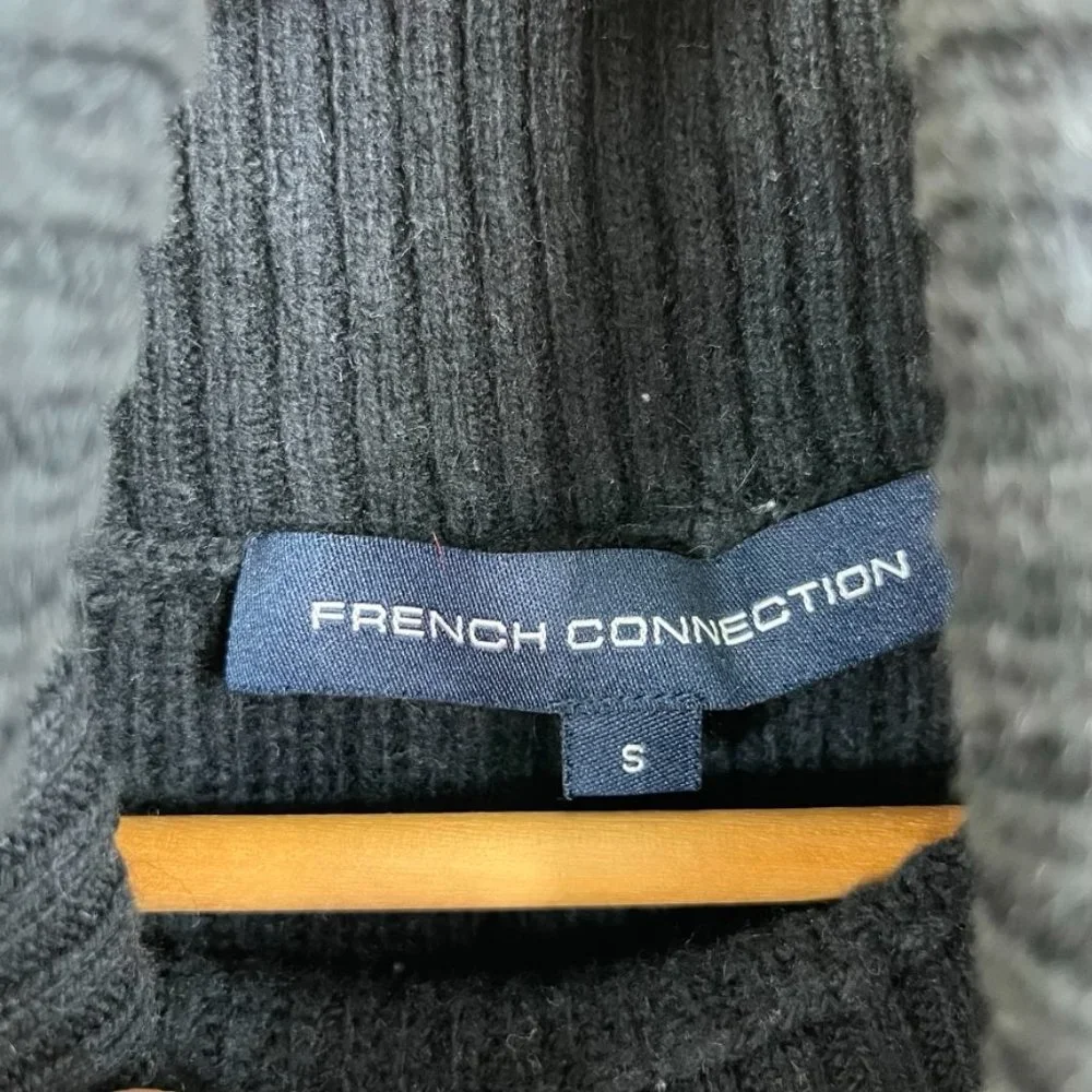 FCUK French Connection Sleeveless Mozart Knit Turtleneck Sweater - Picture 6 of 6